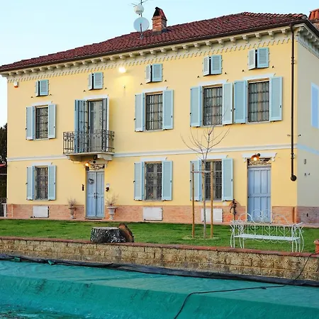 Villa Liberty Monferrato Hus Med Pool Fubine