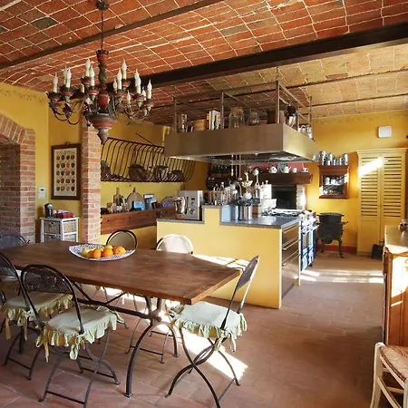 Liberty Monferrato Hus Med Pool Villa