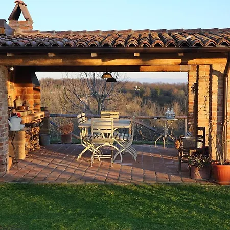 Villa Liberty Monferrato Hus Med Pool *